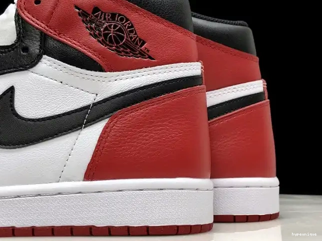 HYPE 1 Retro Black Toe Air Jordan 555088-125 0527
